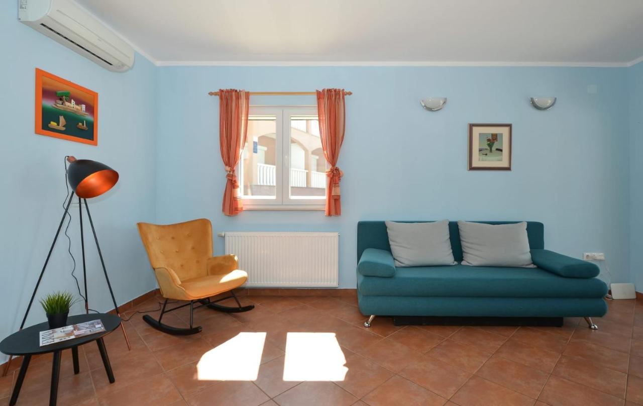 Apartments Santo Trogir - Okrug Gornji Luaran gambar