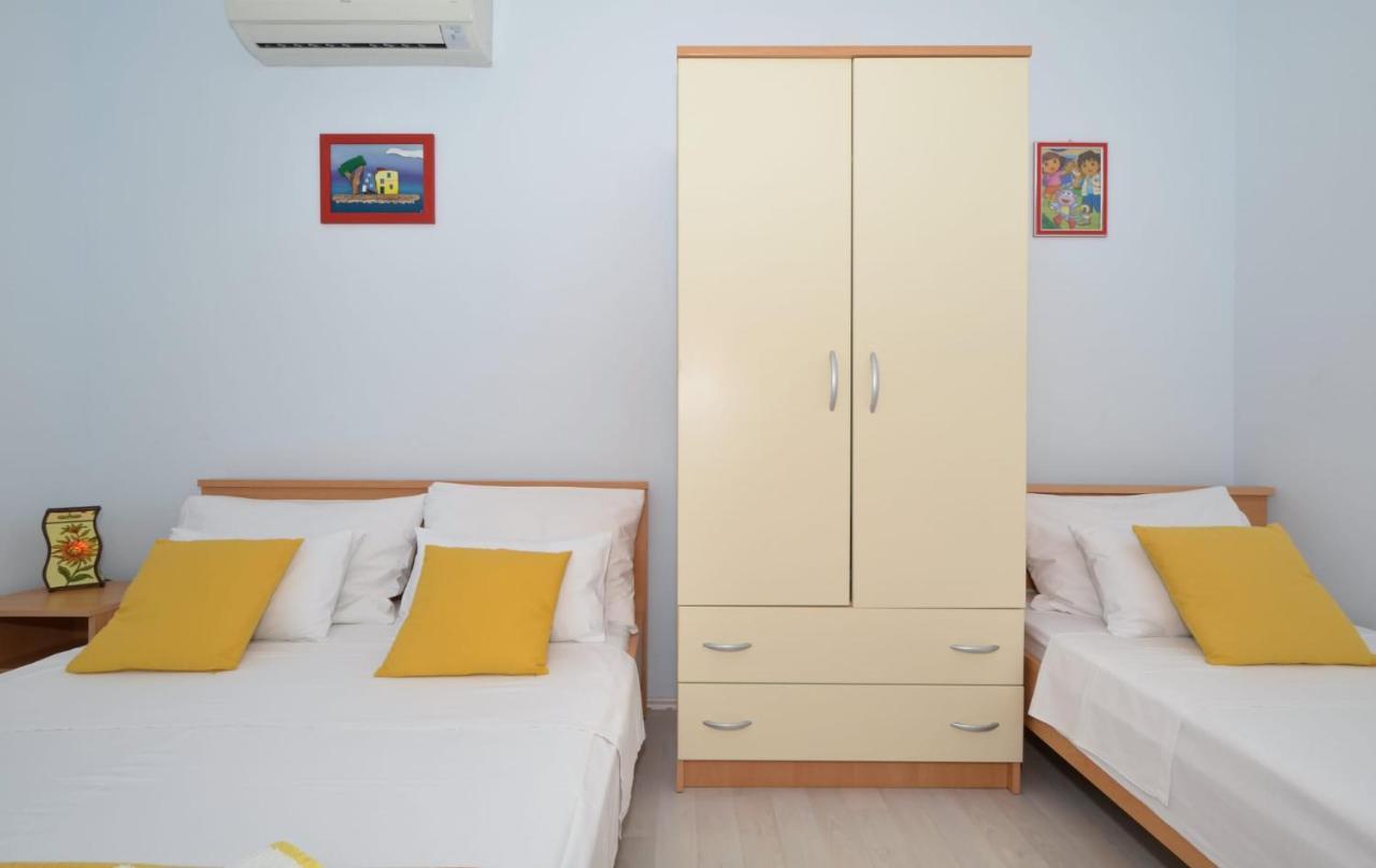 Apartments Santo Trogir - Okrug Gornji Luaran gambar