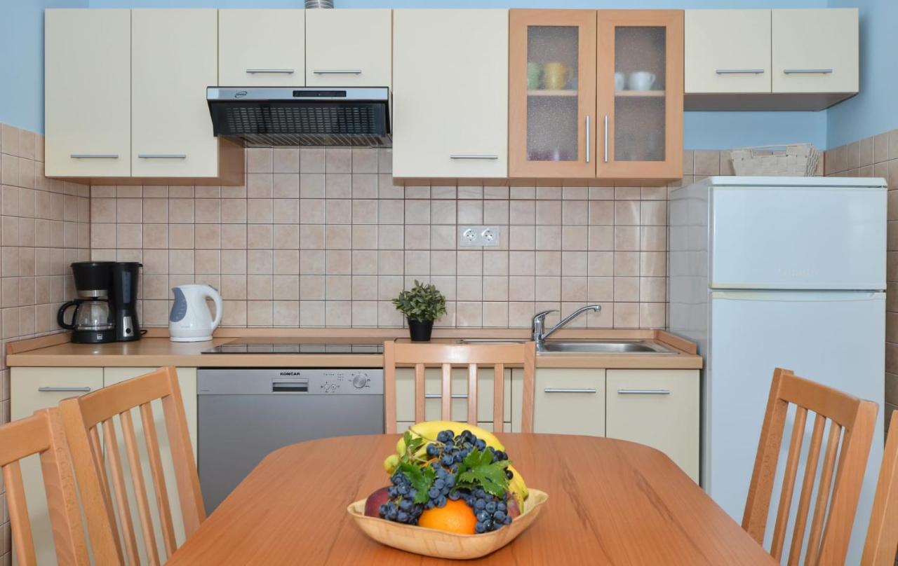 Apartments Santo Trogir - Okrug Gornji Luaran gambar