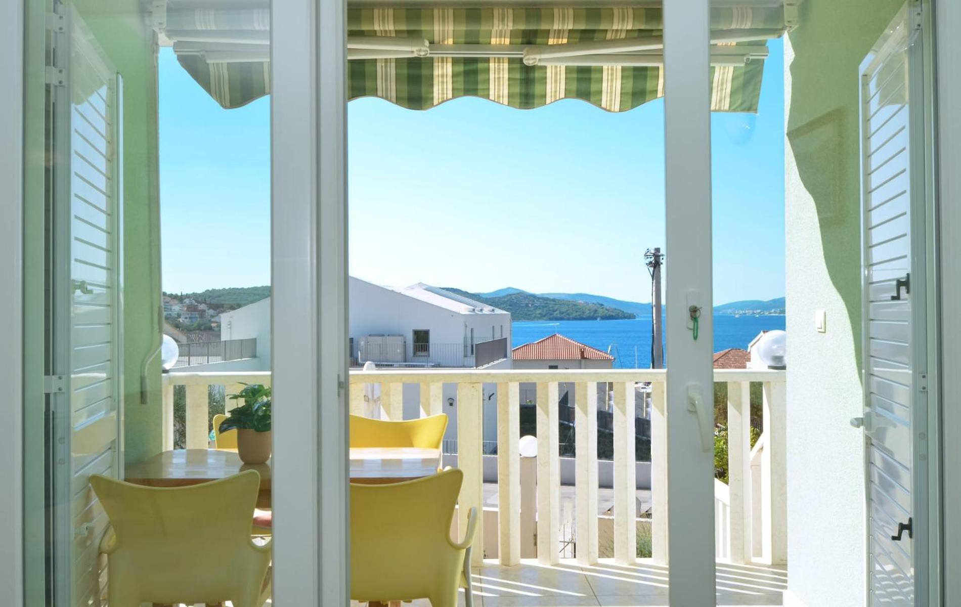Apartments Santo Trogir - Okrug Gornji Luaran gambar